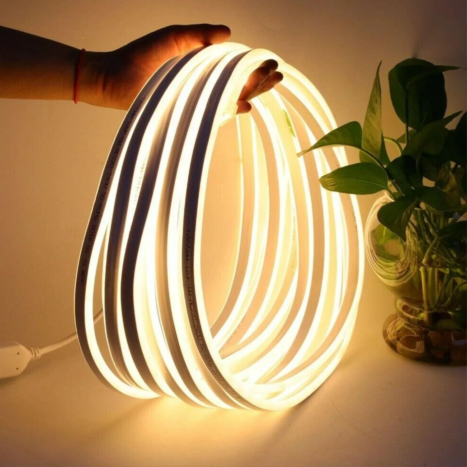 Mini Warm White Neon Flex 3000K 12V 6x12mm 120LEDs/m IP65 2.5cm Cut 7 Mini Warm White Neon Flex 3000K 12V 6x12mm 120LEDs/m IP65 2.5cm Cut - Image 5