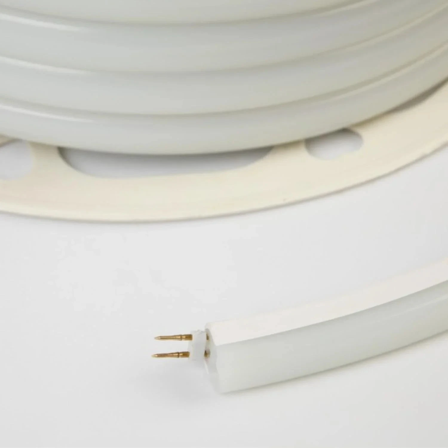 Cool White Neon Flex 16x16mm D Shape Vertical Bend 120LEDs/m 220V 240V IP65 With UK Plug 16 Cool White Neon Flex 16x16mm D Shape Vertical Bend 120LEDs/m 220V 240V IP65 With UK Plug - Image 14